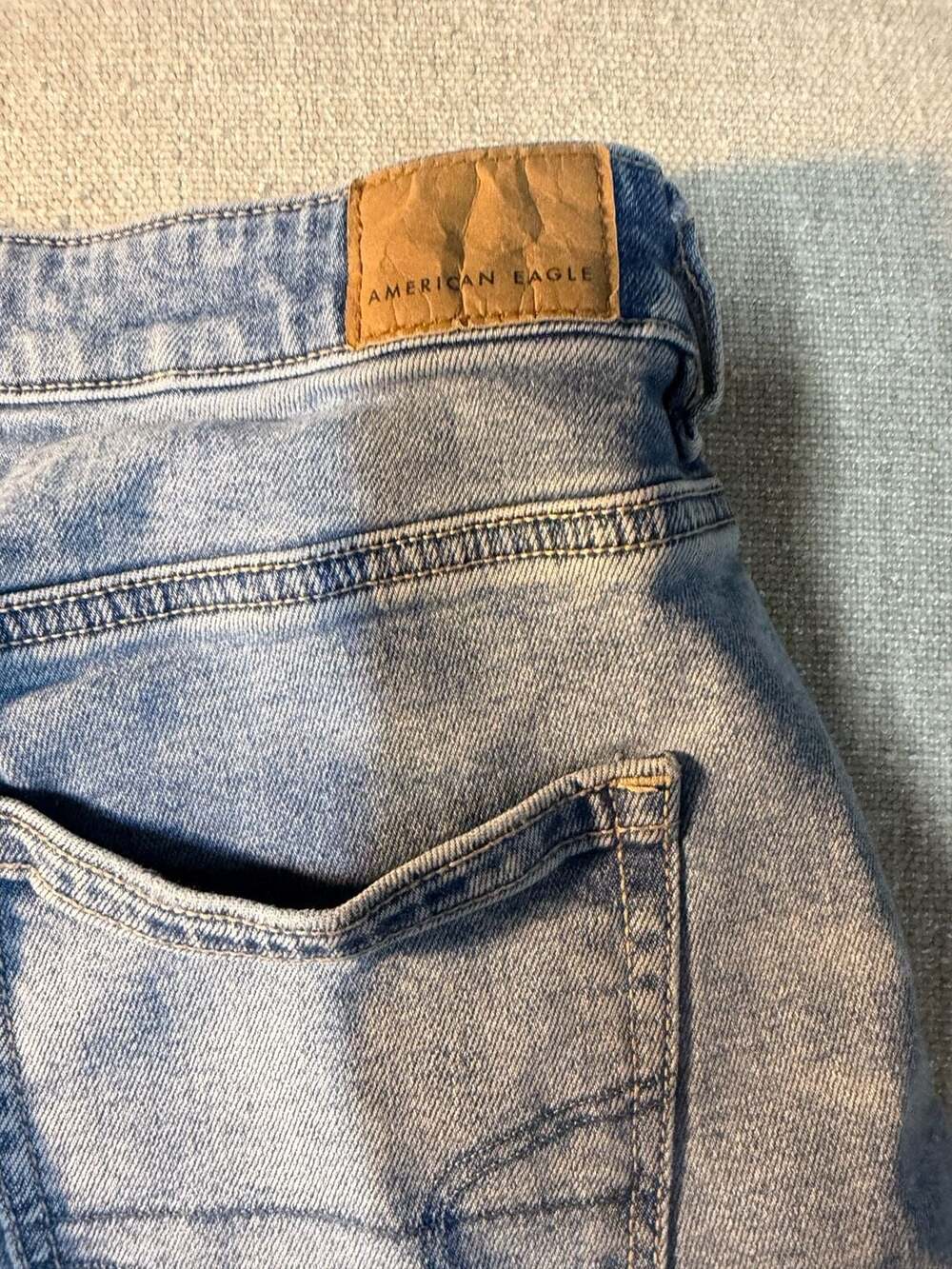 American Eagle Outfitters - Picture 10 of 10